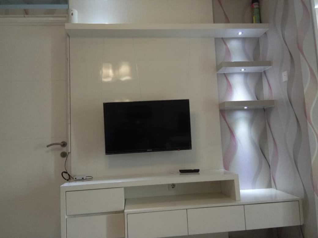 Apartemen Bassura City By Globy Property Джакарта Екстериор снимка