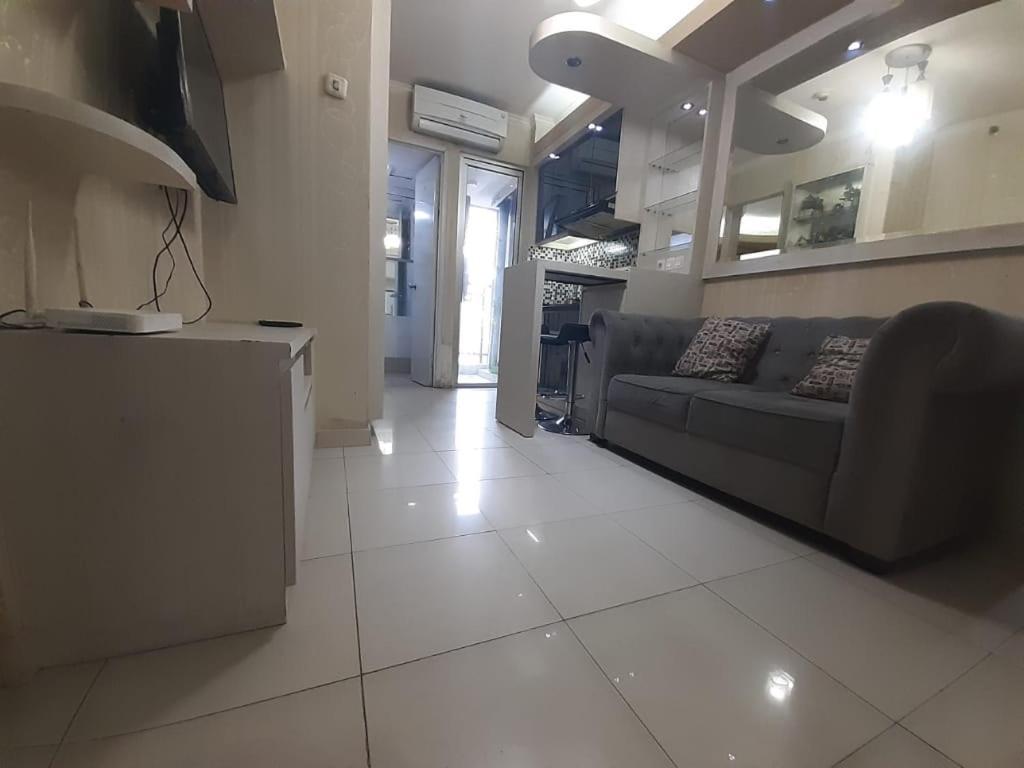 Apartemen Bassura City By Globy Property Джакарта Екстериор снимка
