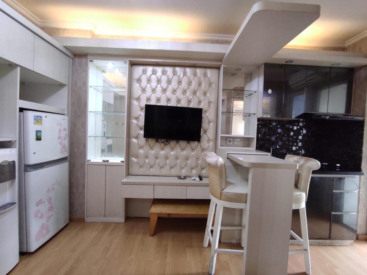 Apartemen Bassura City By Globy Property Джакарта Екстериор снимка