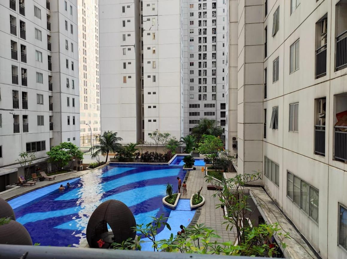 Apartemen Bassura City By Globy Property Джакарта Екстериор снимка